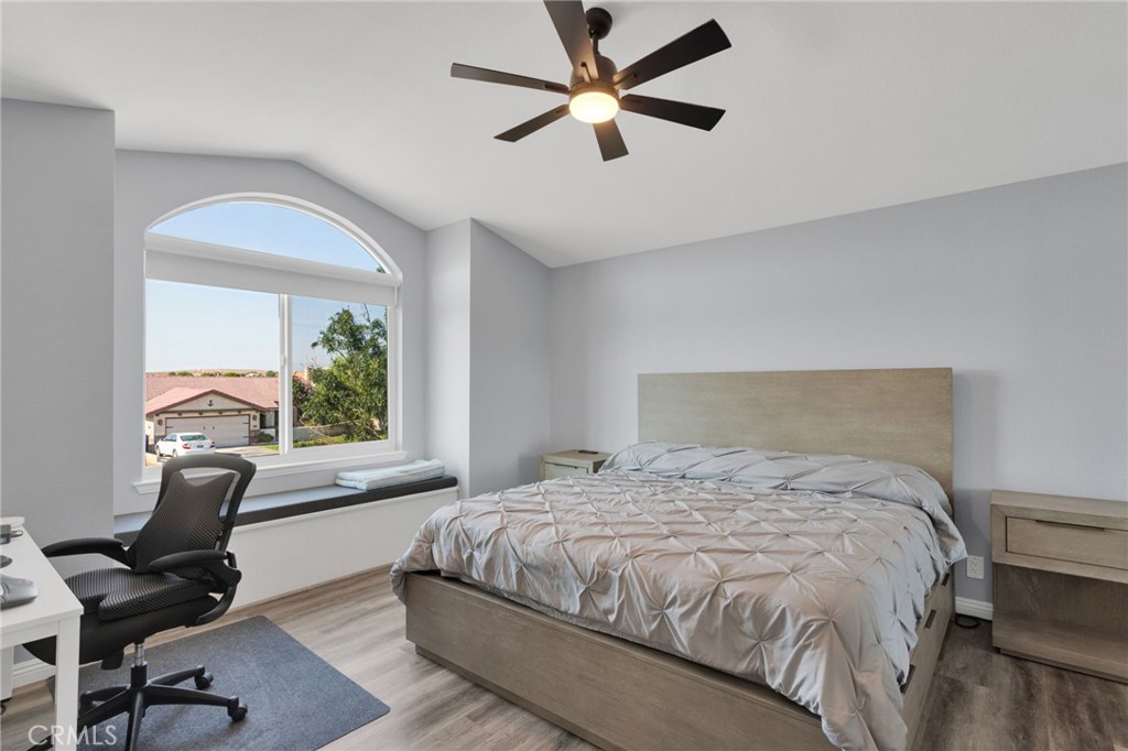 14374 Ironsides Lane