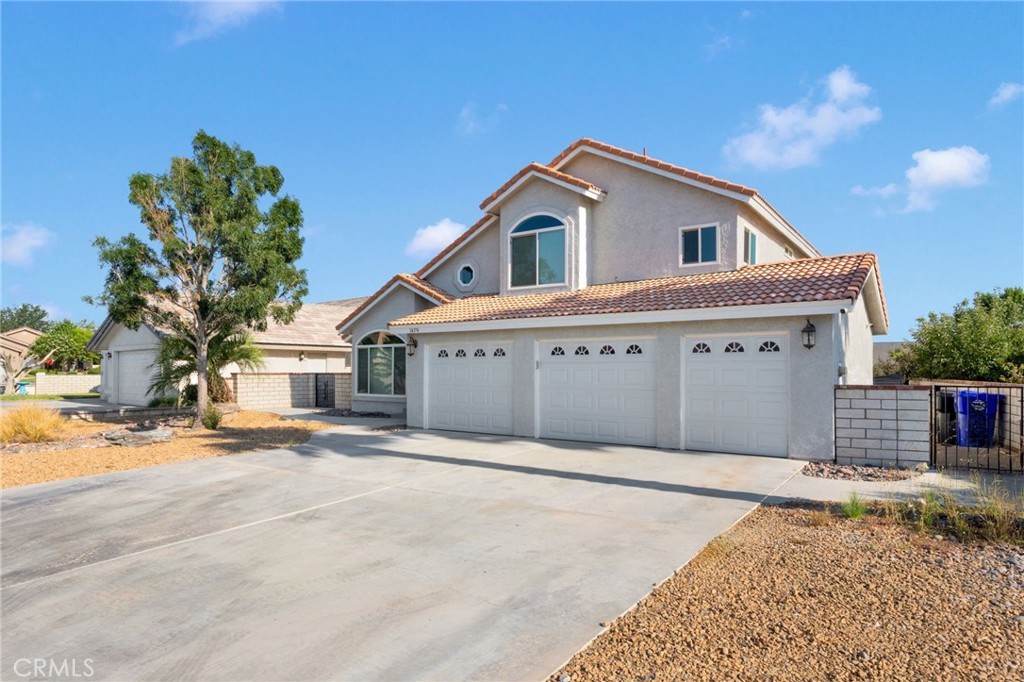 14374 Ironsides Lane