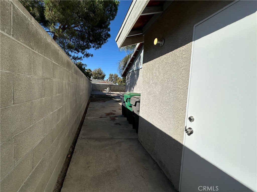 25141 Silent Creek Road