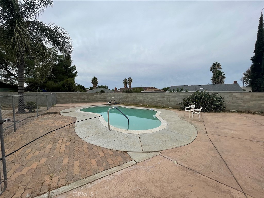 25141 Silent Creek Road