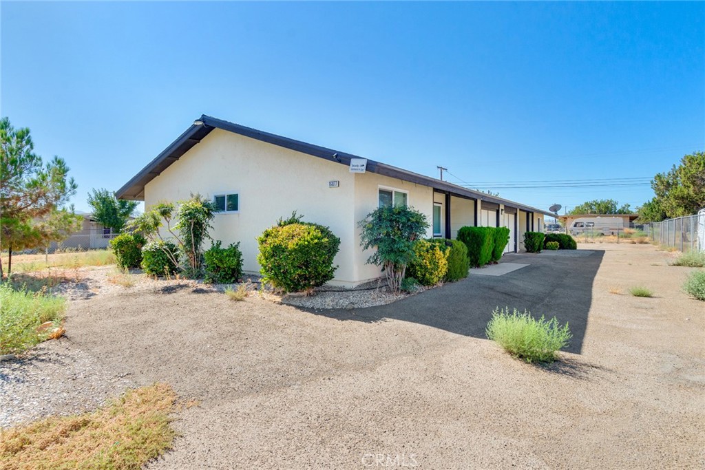 16077 Juniper Street