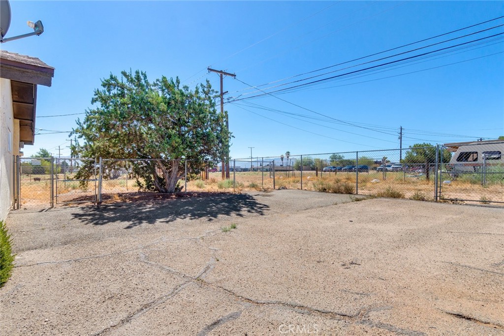 16077 Juniper Street