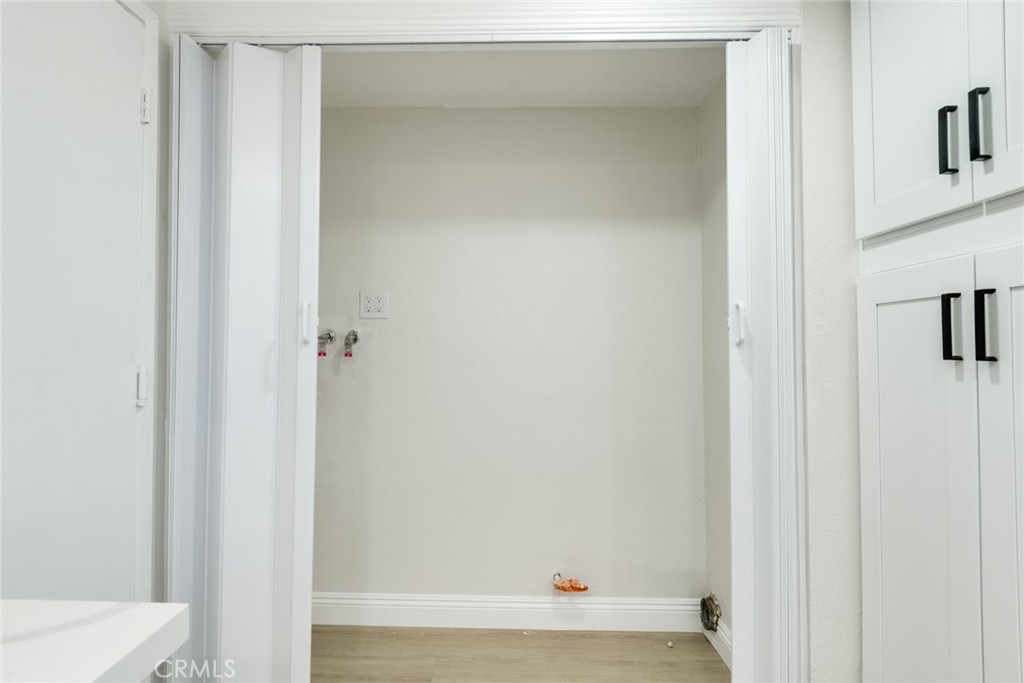 16077 Juniper Street