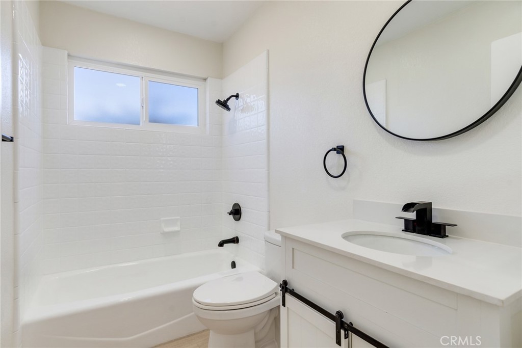 16077 Juniper Street