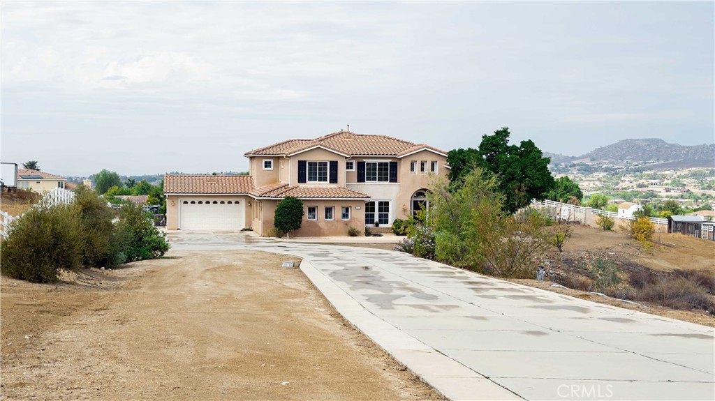 18563 Sunset Knoll