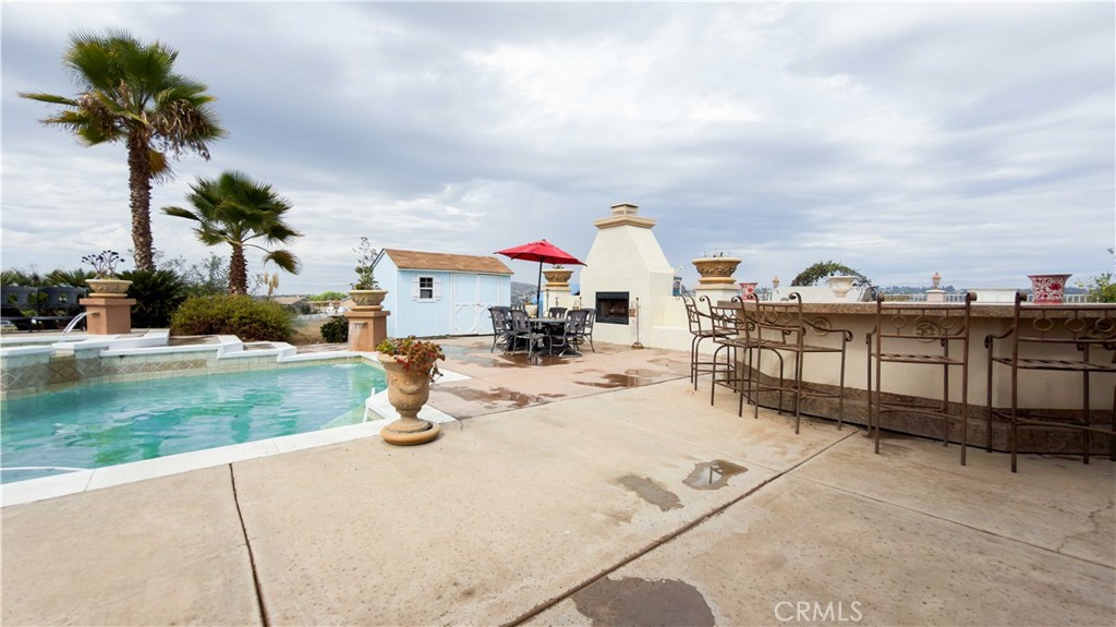 18563 Sunset Knoll