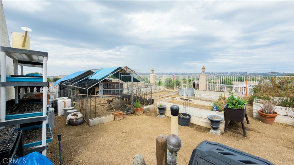 18563 Sunset Knoll