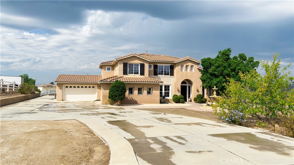 18563 Sunset Knoll