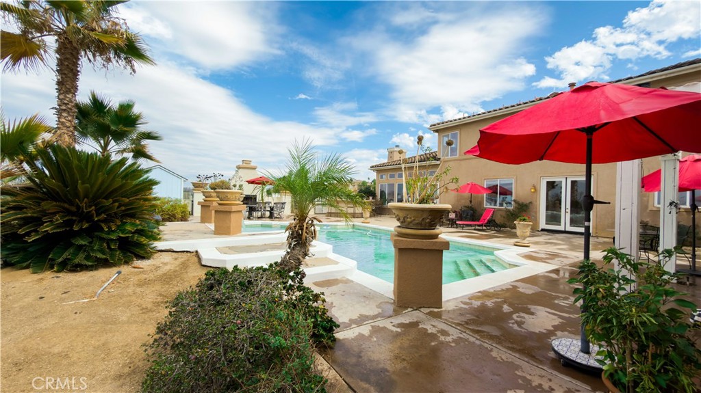 18563 Sunset Knoll