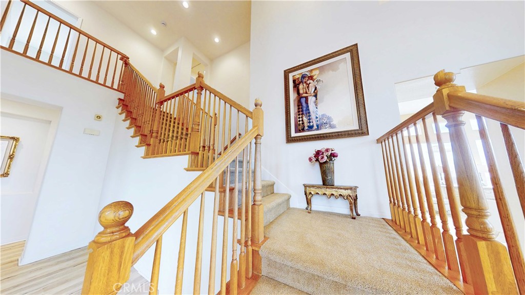 18563 Sunset Knoll