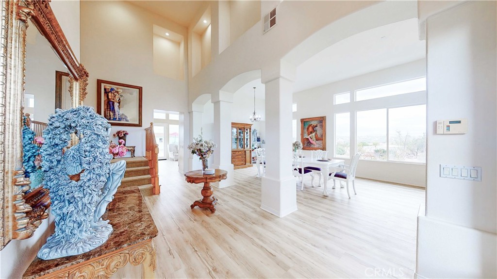 18563 Sunset Knoll