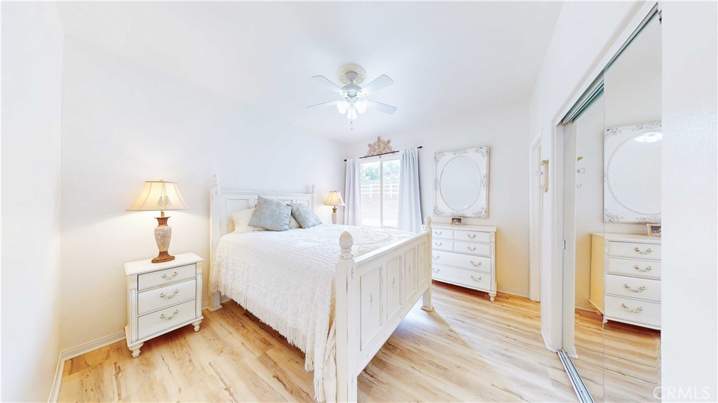 18563 Sunset Knoll
