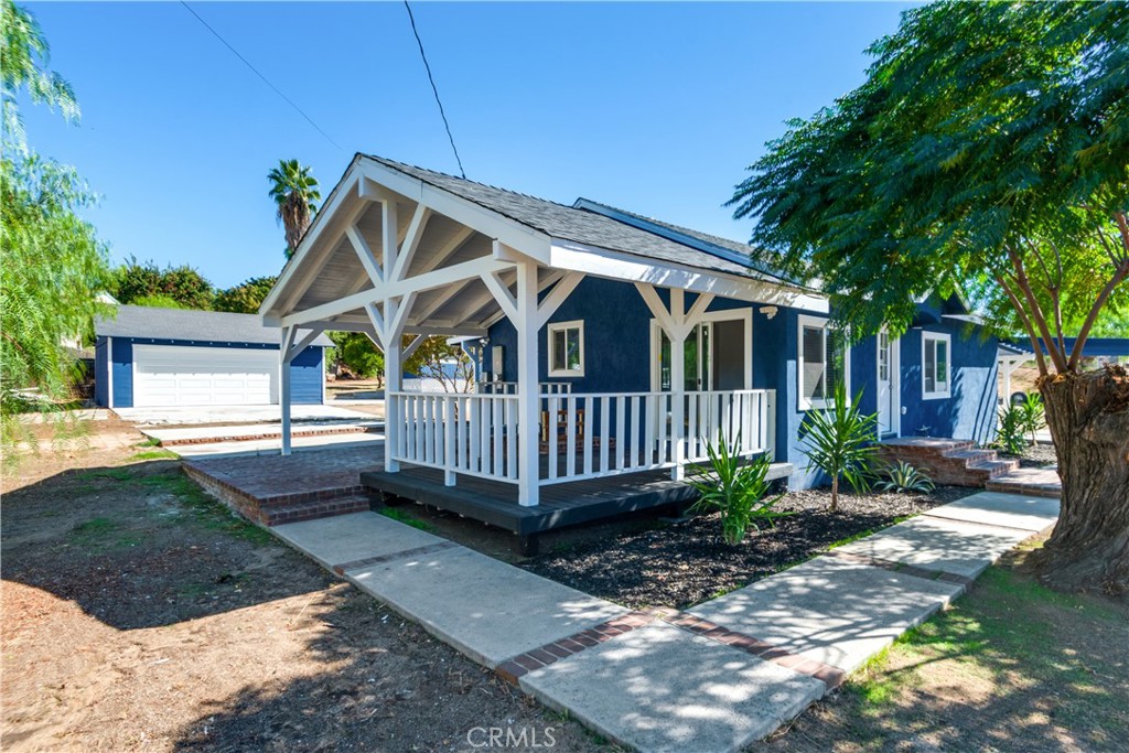 16672 Mockingbird Canyon Road