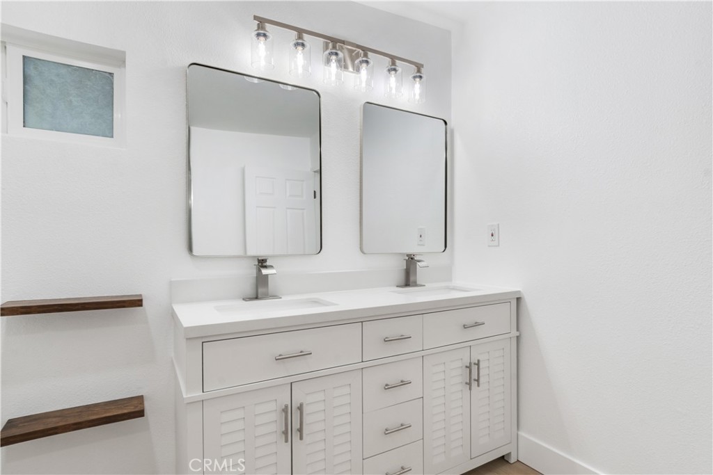 16672 Mockingbird Canyon Road