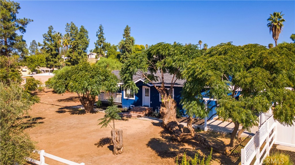 16672 Mockingbird Canyon Road