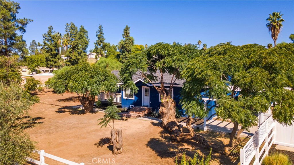 16672 Mockingbird Canyon Road