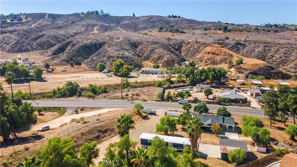 16672 Mockingbird Canyon Road