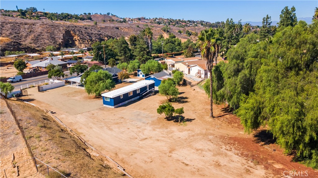 16672 Mockingbird Canyon Road