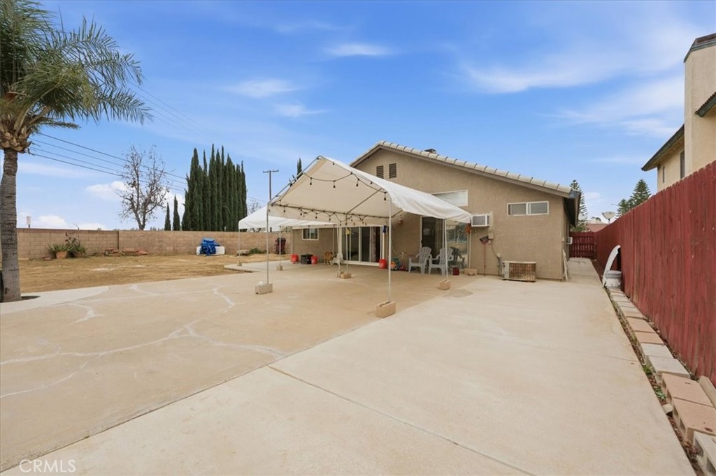 26219 Dardanelle Court