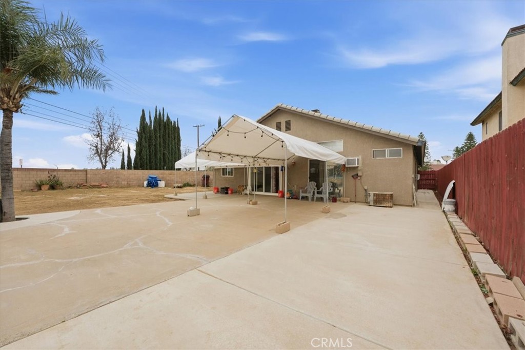 26219 Dardanelle Court