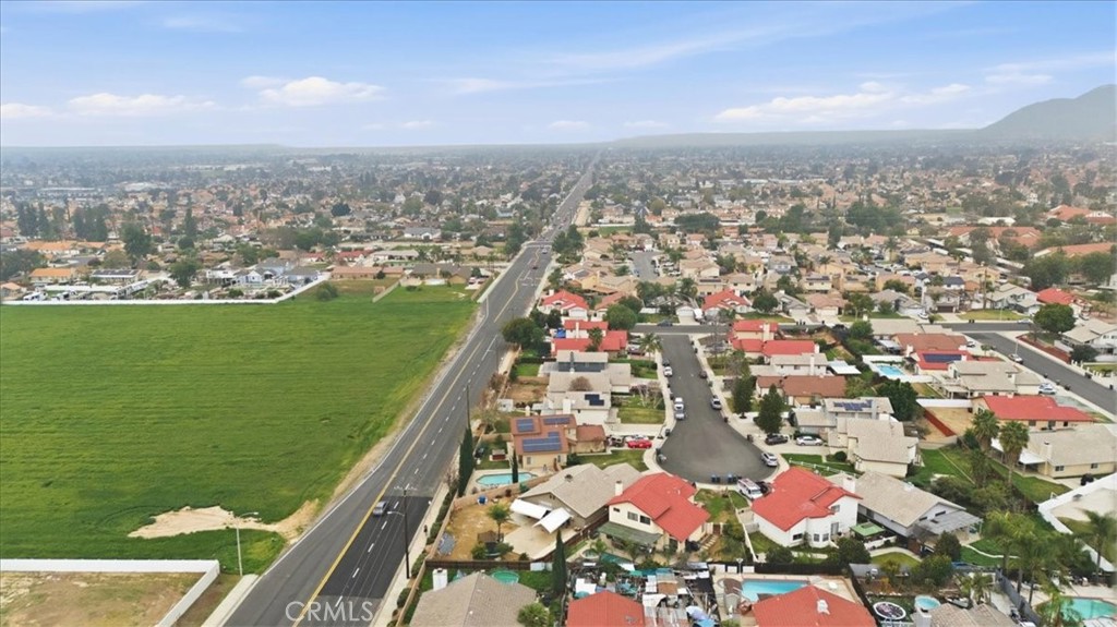 26219 Dardanelle Court