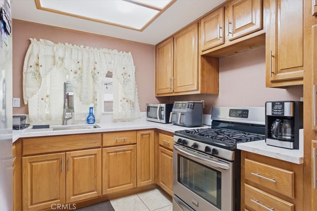 26219 Dardanelle Court