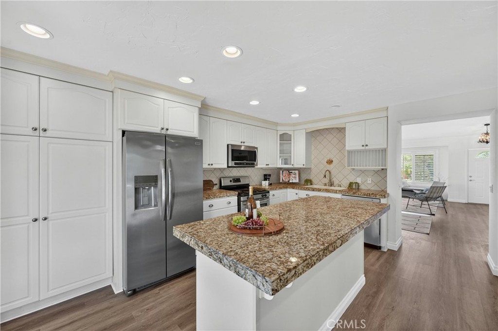 11562 Chadwick