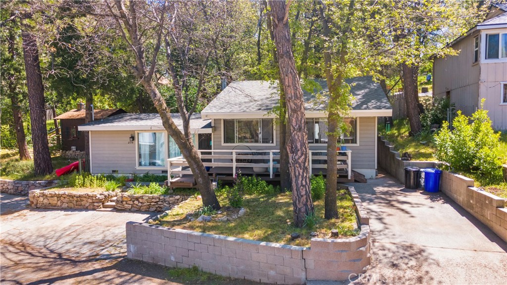 279 Forest Circle