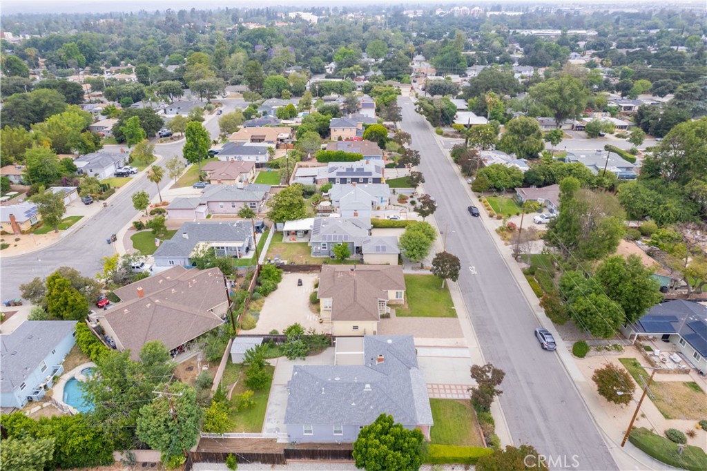 385 Sycamore