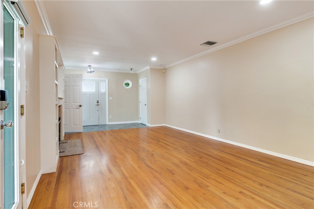 385 Sycamore
