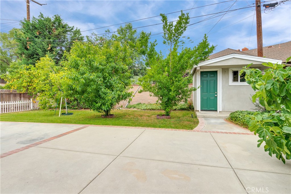 385 Sycamore