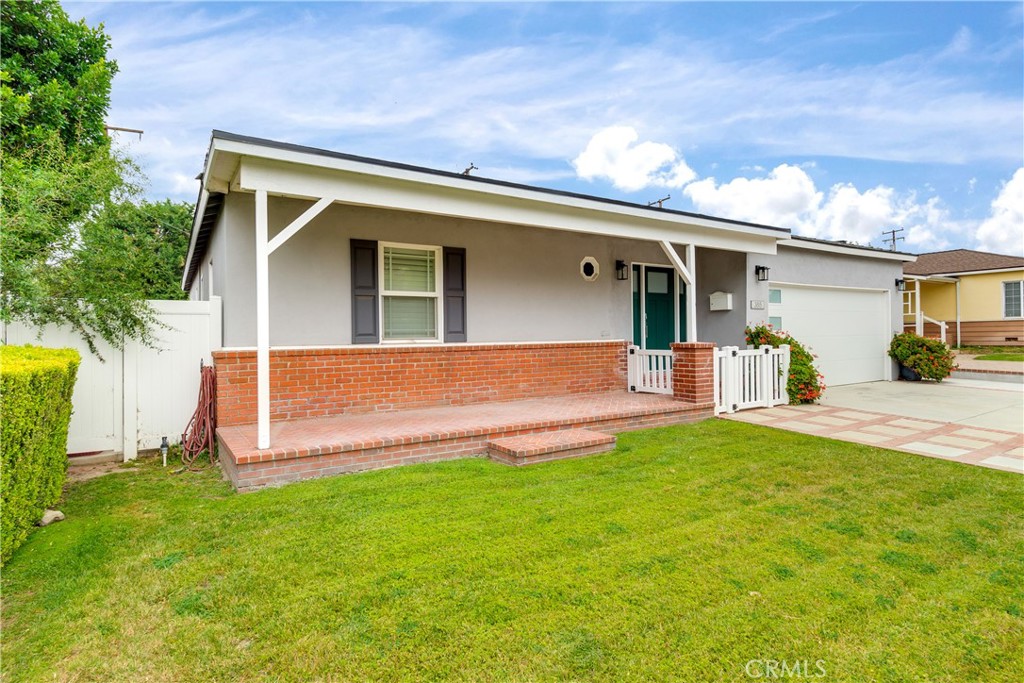 385 Sycamore