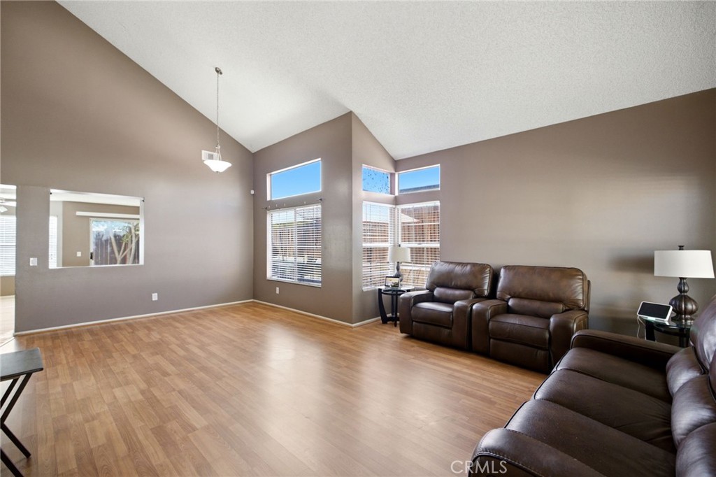 10613 Pepper Ridge