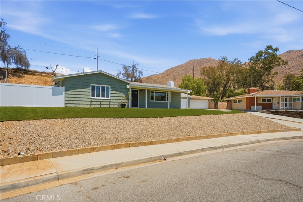 3682 Mt Vernon