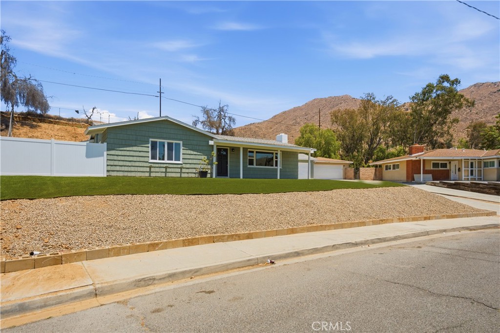 3682 Mt Vernon