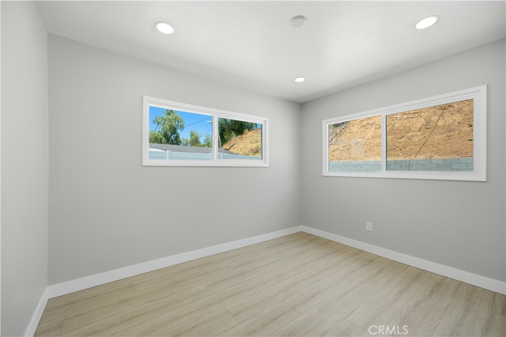 3682 Mt Vernon