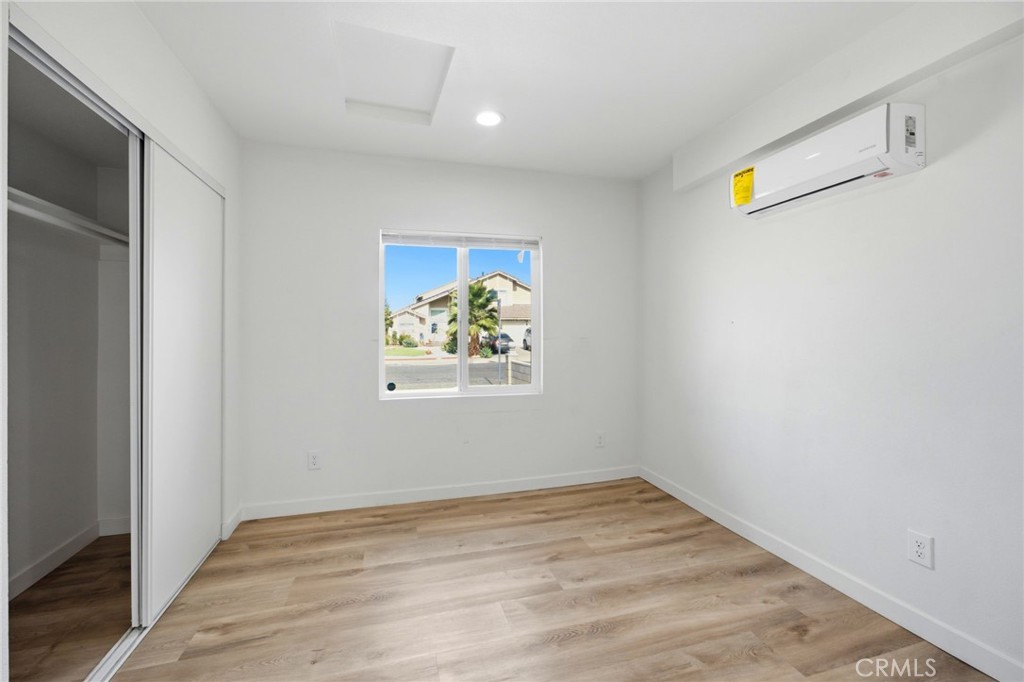 13790 Mangowood