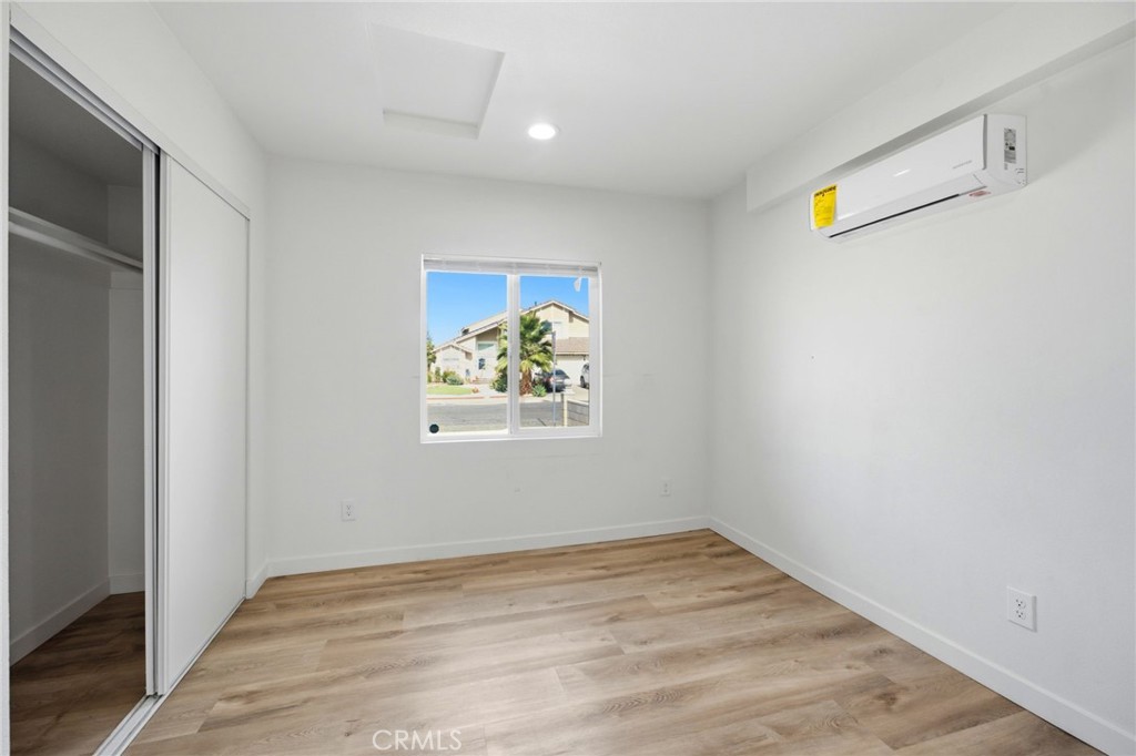 13790 Mangowood