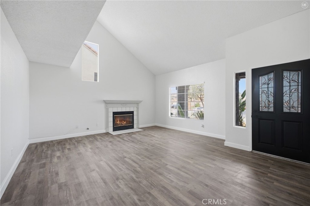13790 Mangowood