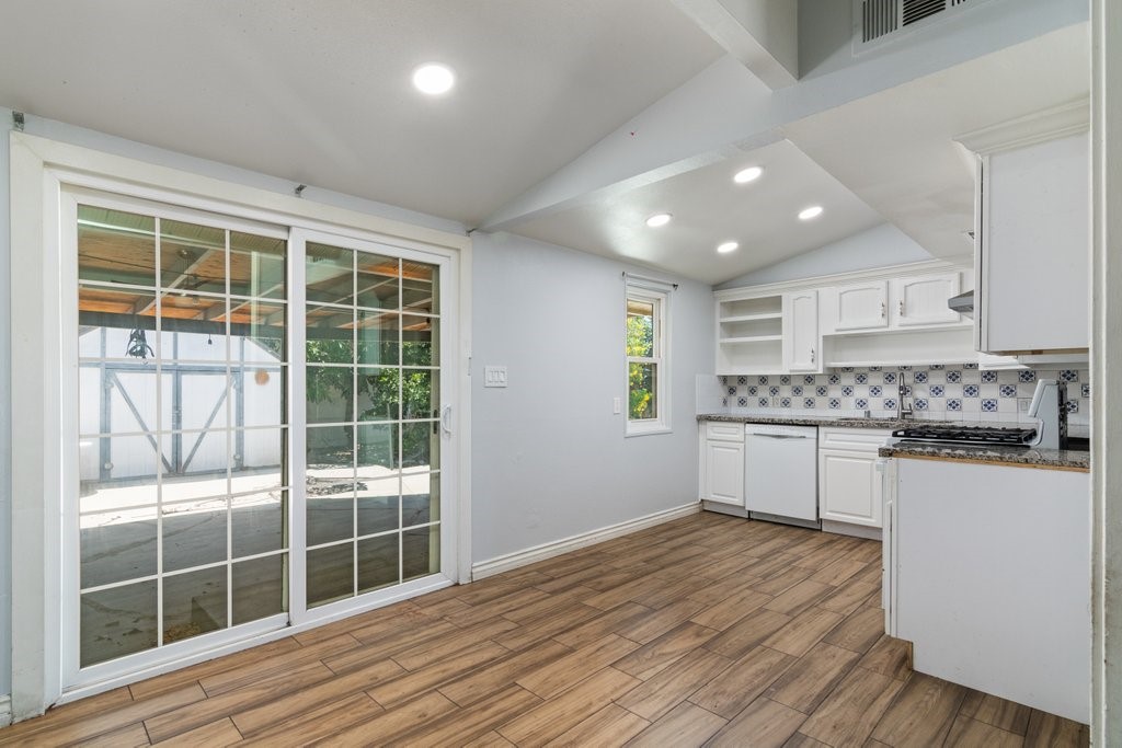 5416 Sunnyside