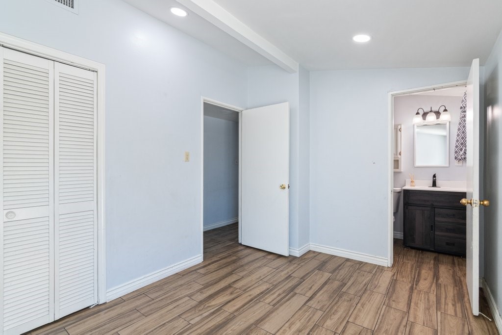 5416 Sunnyside