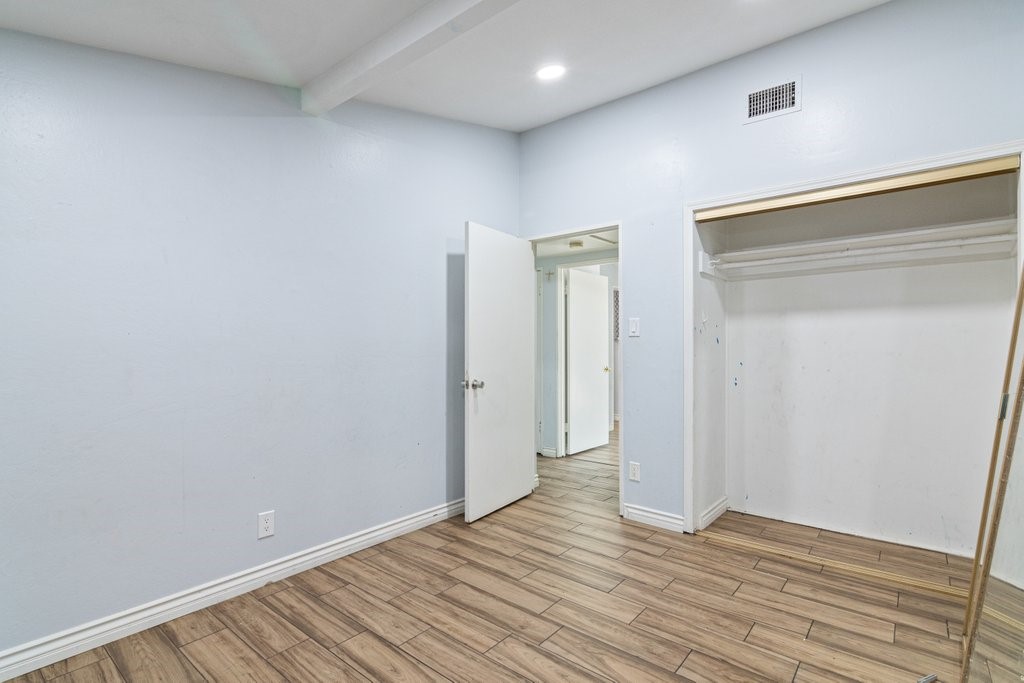 5416 Sunnyside