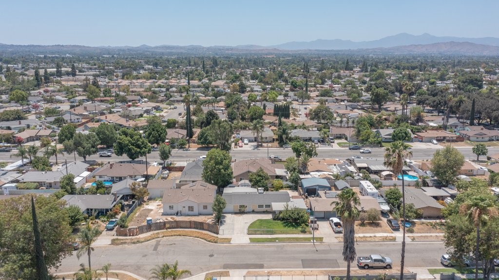 5416 Sunnyside