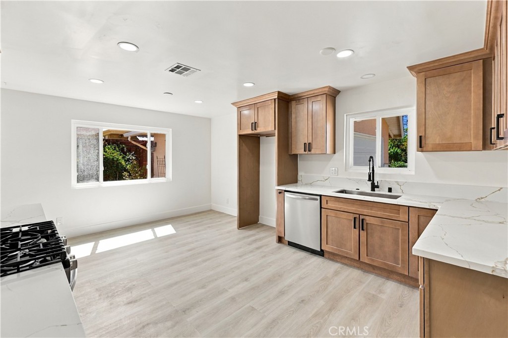 3970 Mt Vernon