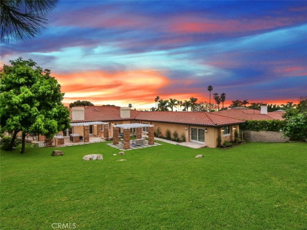 6707 Alta Vista Drive