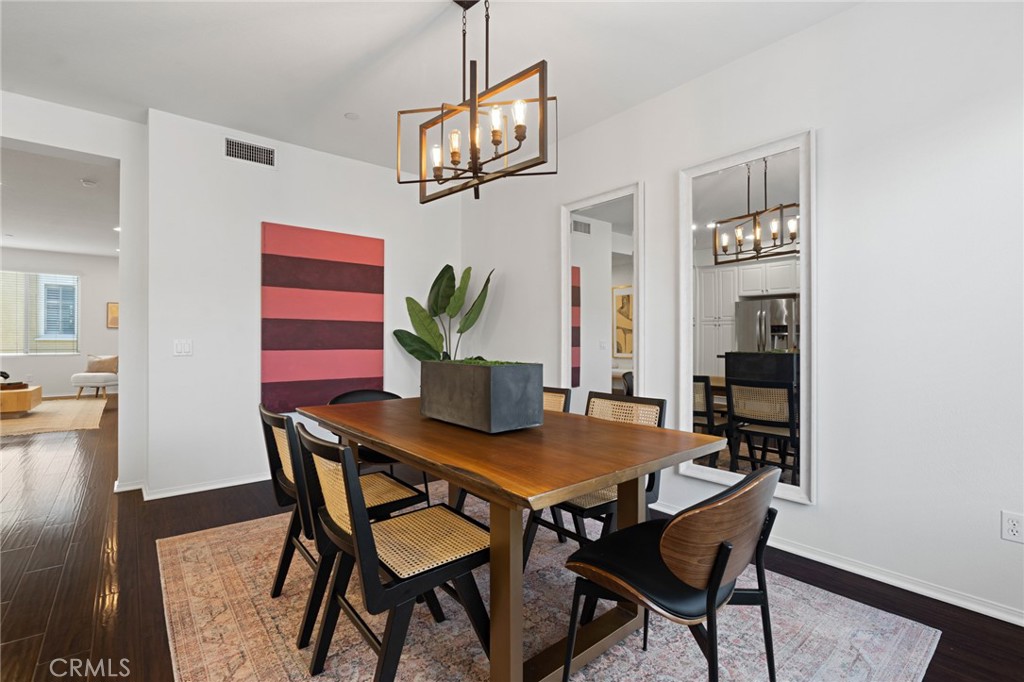 5525 Ocean Unit: 102