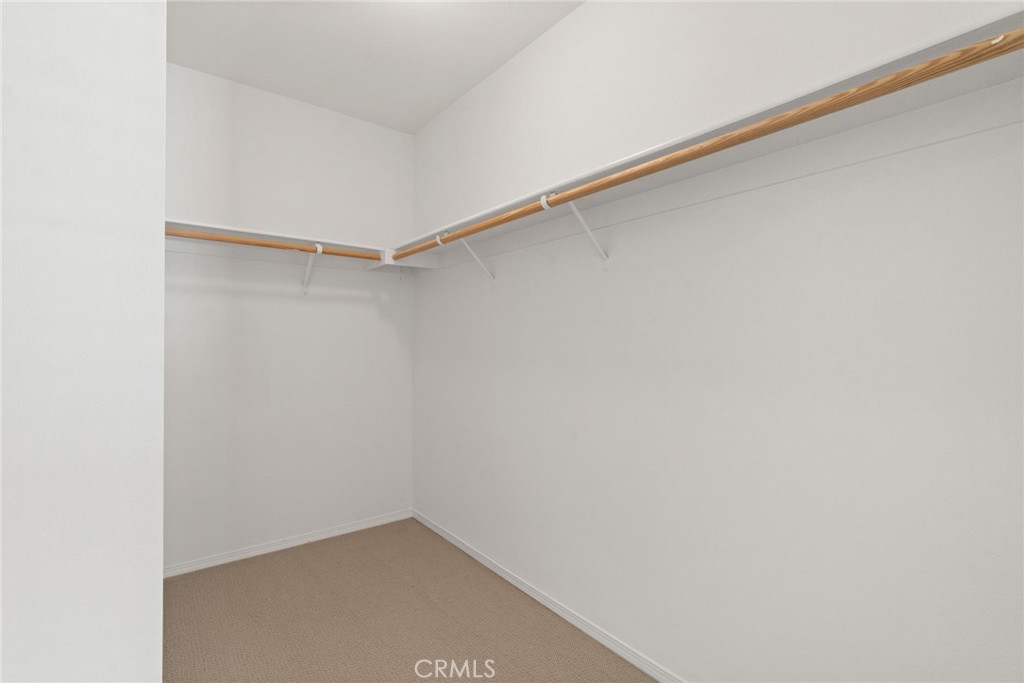 5525 Ocean Unit: 102