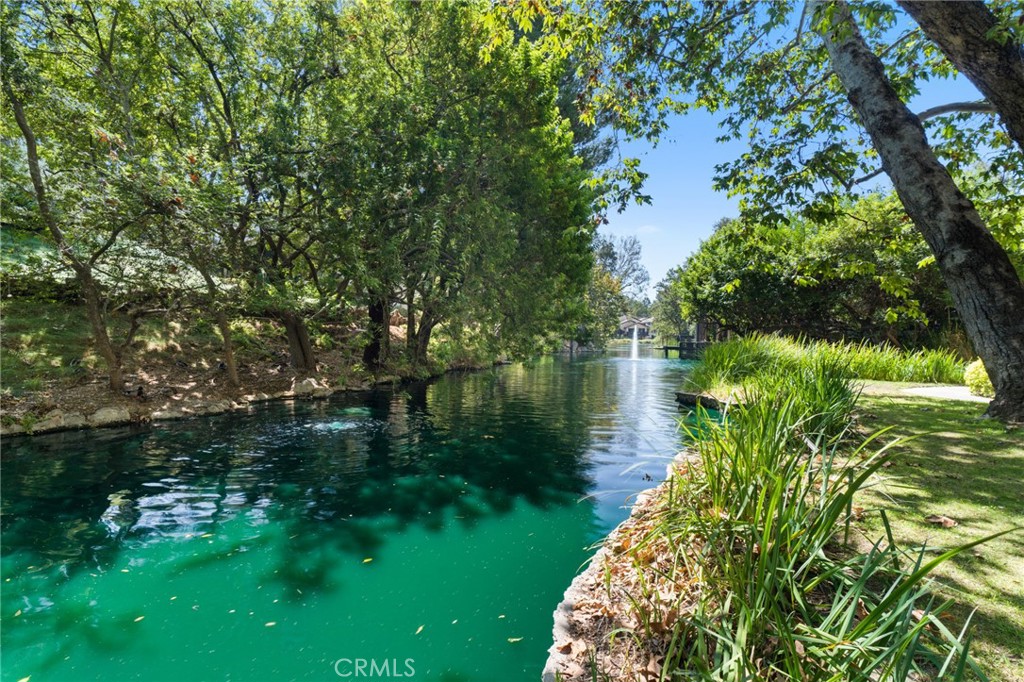 5111 Raintree Circle