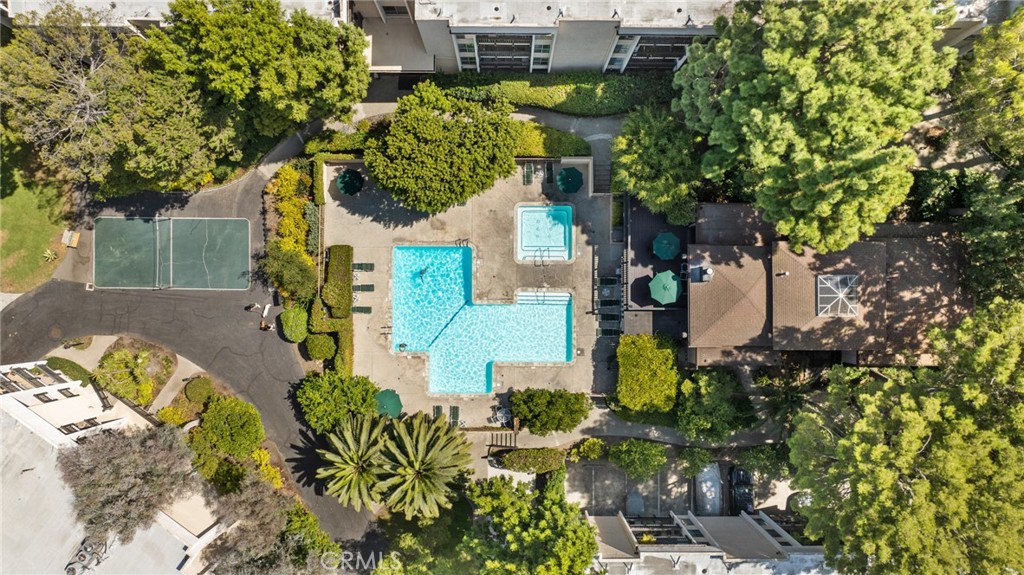 5111 Raintree Circle