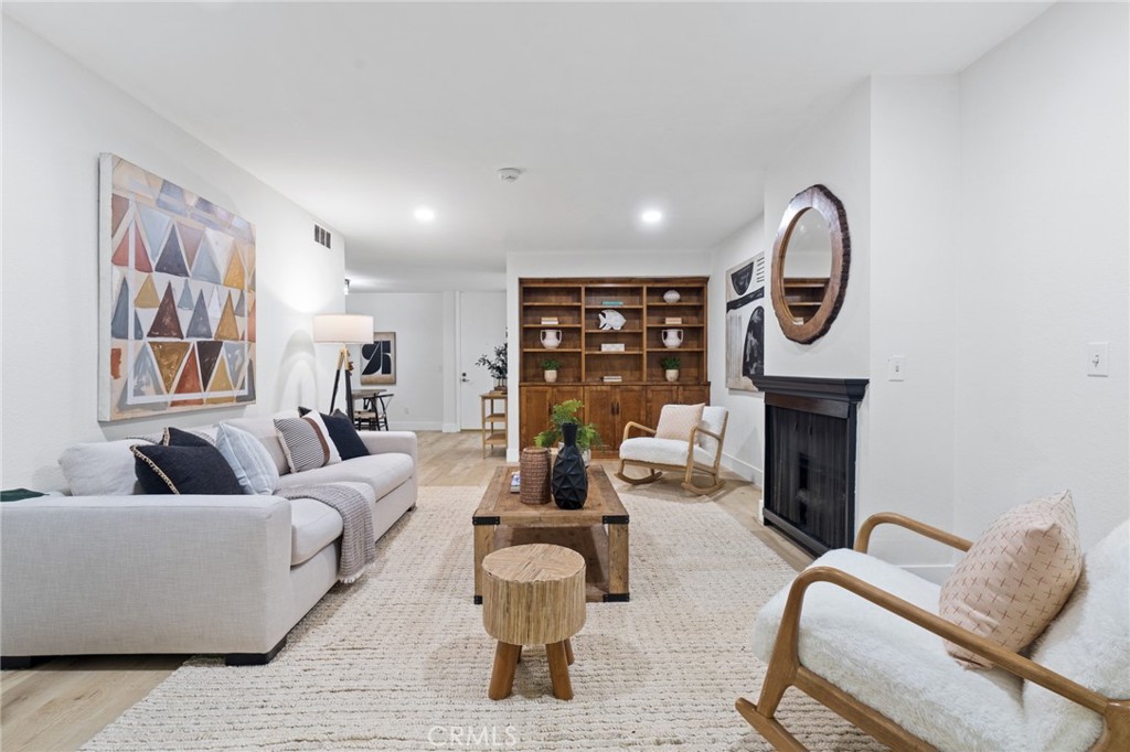 5111 Raintree Circle